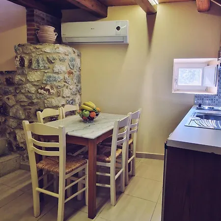 Arxontiko Taygeti ゲストハウス *