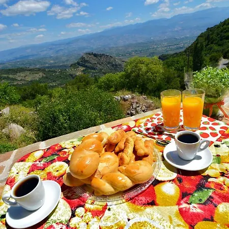 Arxontiko Taygeti ゲストハウス *